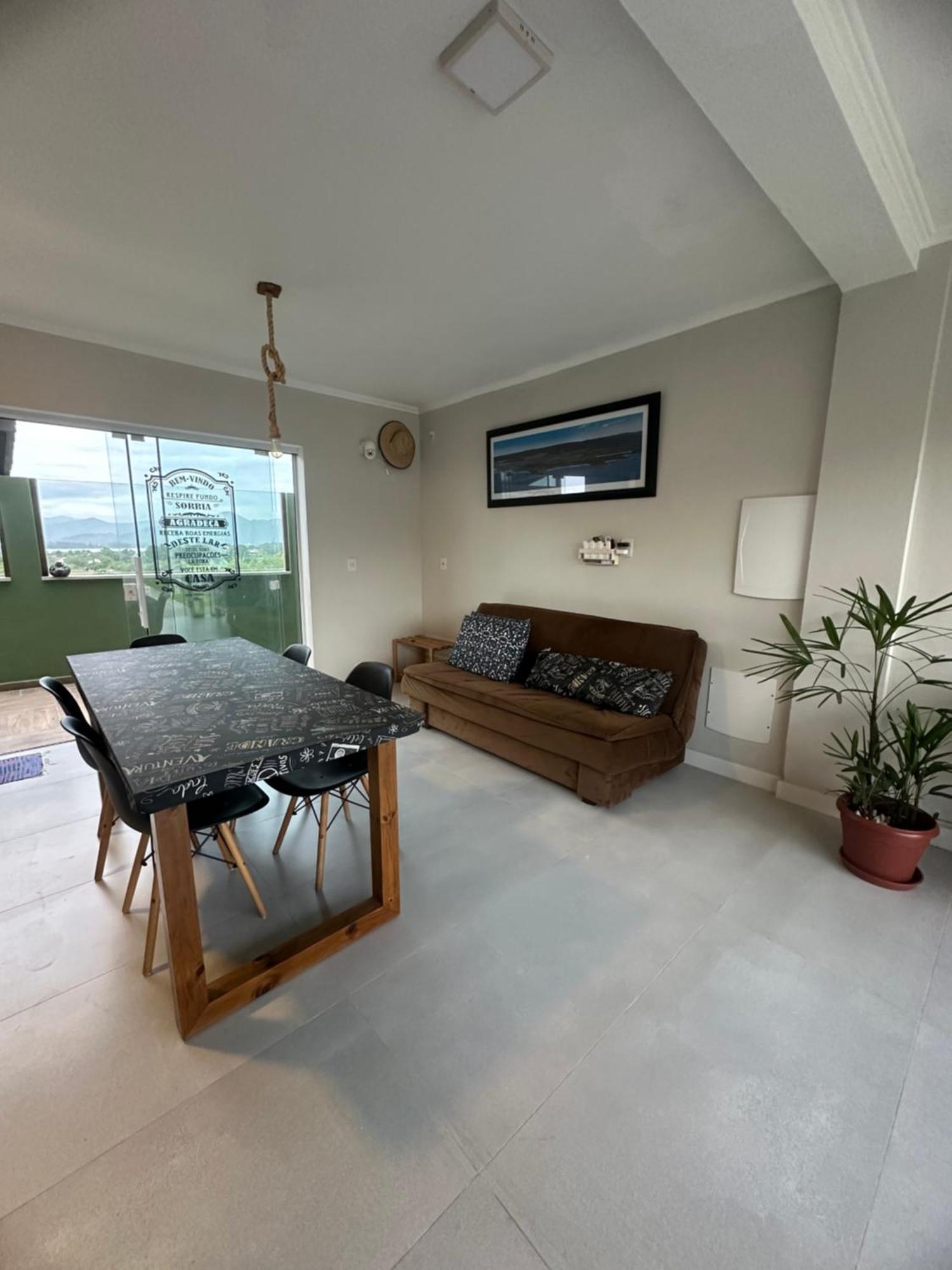 Lake View Guest House 普腊亚罗萨 外观 照片